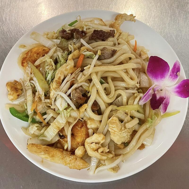 House Special Yaki Udon