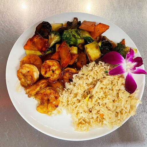 (L) Hibachi Shrimp