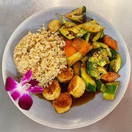 (L) Hibachi Scallop